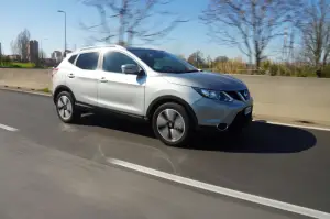 Nissan Qashqai DIG-T 163 - Prova su strada 2016