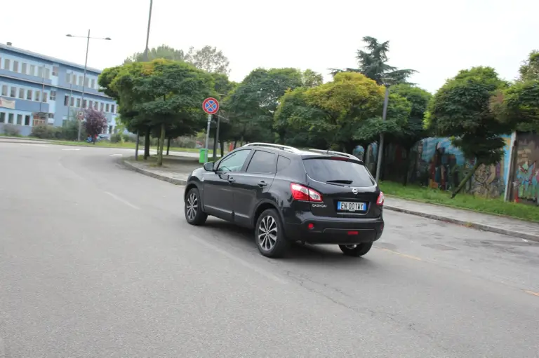 Nissan Qashqai ECO n-tec - Prova su strada - 2013 - 42