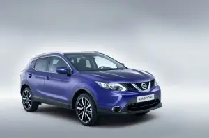 Nissan Qashqai MY 2014 - 1