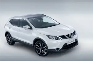 Nissan Qashqai MY 2014 - 10