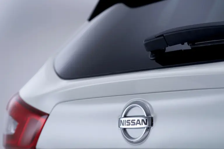 Nissan Qashqai MY 2014 - 25