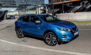 Nissan Qashqai MY 2017 - Primo Contatto