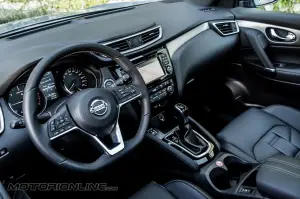 Nissan Qashqai MY 2017 - Primo Contatto