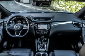 Nissan Qashqai MY 2017 - Primo Contatto