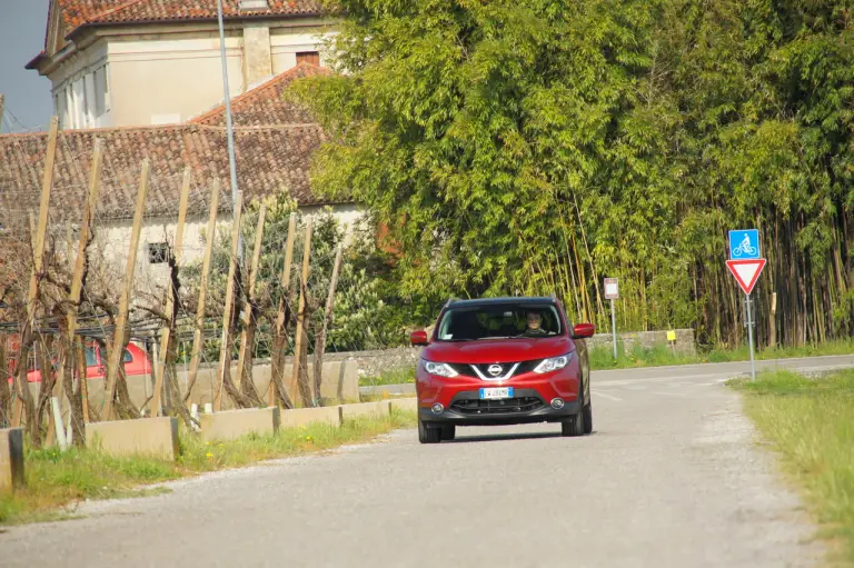 Nissan Qashqai MY2015, prova su strada - 51