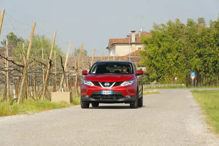 Nissan Qashqai MY2015, prova su strada - 54