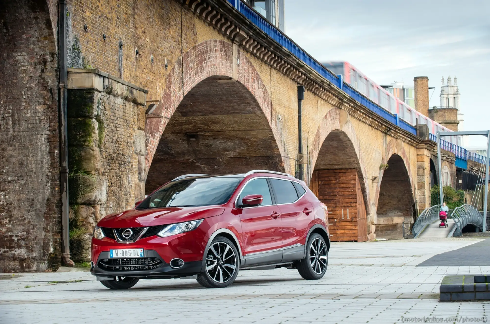 Nissan Qashqai Premier Limited Edition - 15