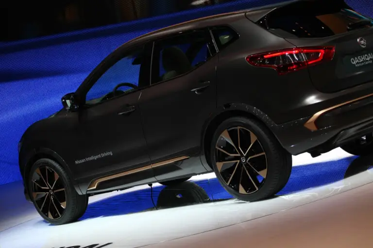 Nissan Qashqai Premium Concept - Salone di Ginevra 2016 - 7