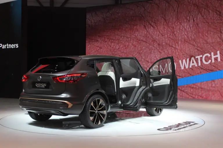 Nissan Qashqai Premium Concept - Salone di Ginevra 2016 - 13