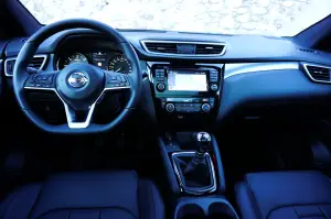 Nissan Qashqai - prova su strada 2017 - 17