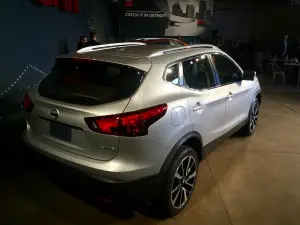 Nissan Rogue Sport - 4