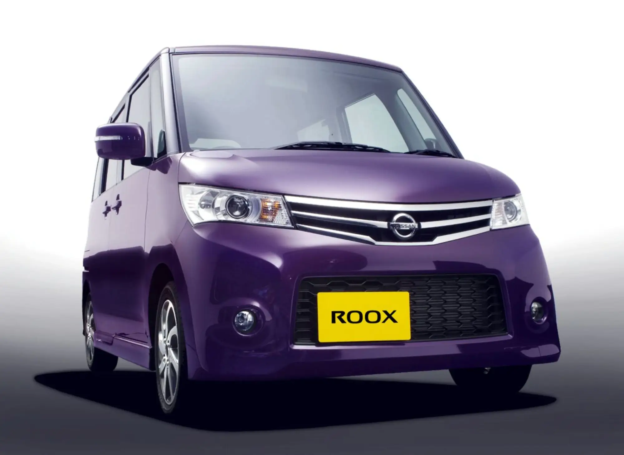 Nissan Roox - 1