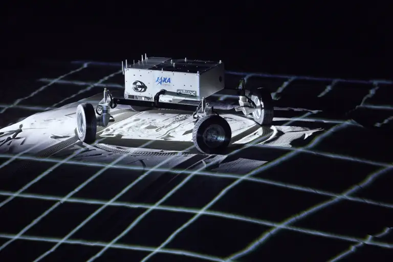 Nissan rover lunare prototipo - Foto - 16