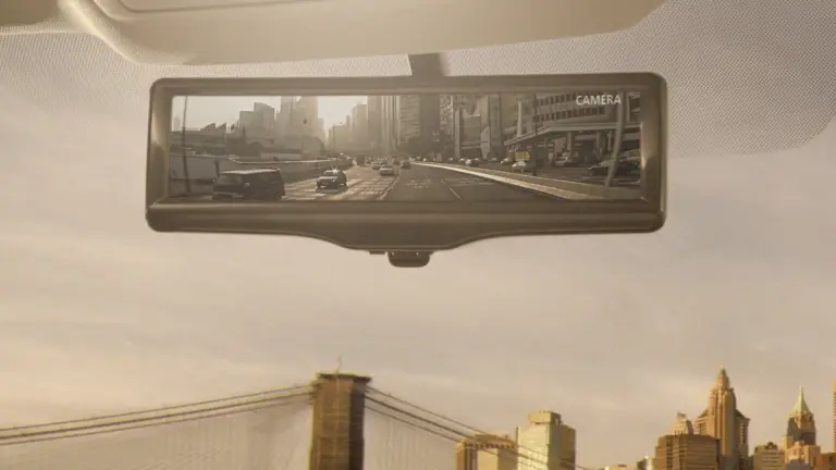Nissan Smart Rearview Mirror - 6