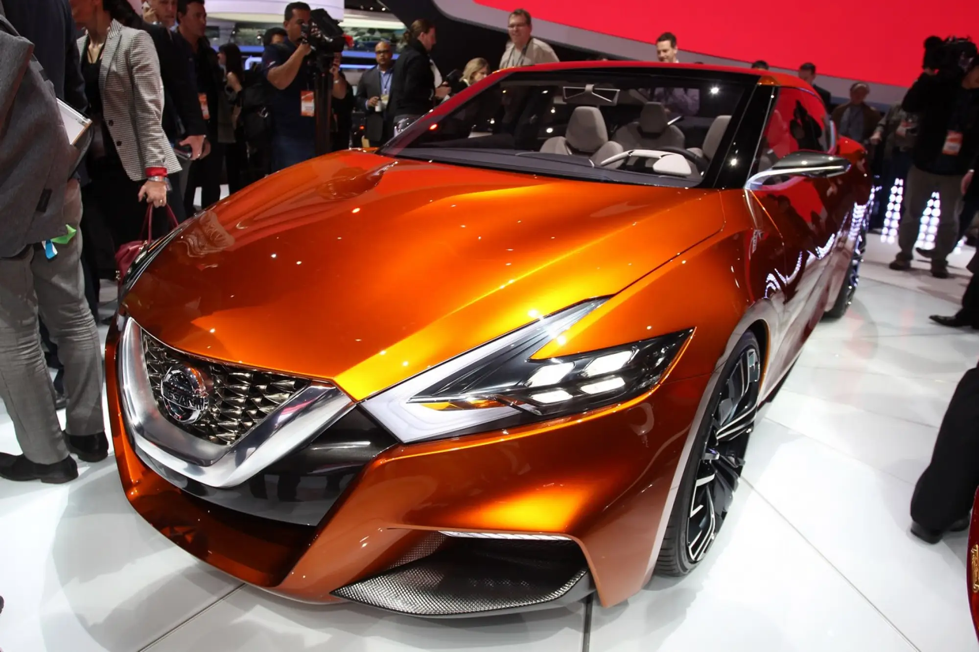 Nissan Sport Sedan Concept - Salone di Detroit 2014 - 3
