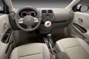 Nissan Sunny 2011 - 10
