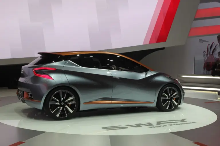 Nissan Sway Concept - Salone di Ginevra 2015 - 2