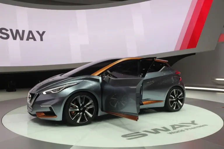 Nissan Sway Concept - Salone di Ginevra 2015 - 5