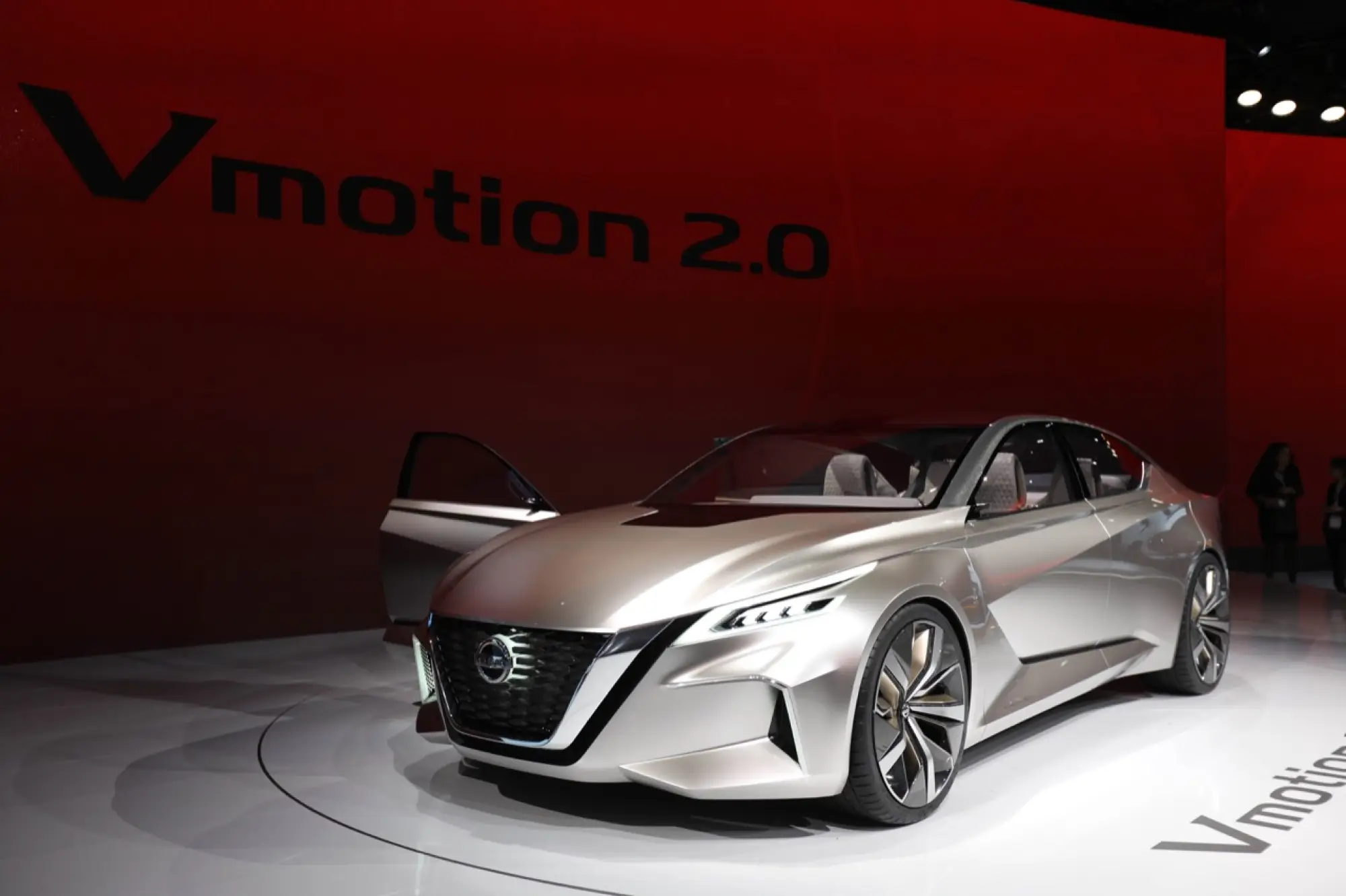 Nissan Vmotion 2.0 - Salone di Detroit 2017 - 6