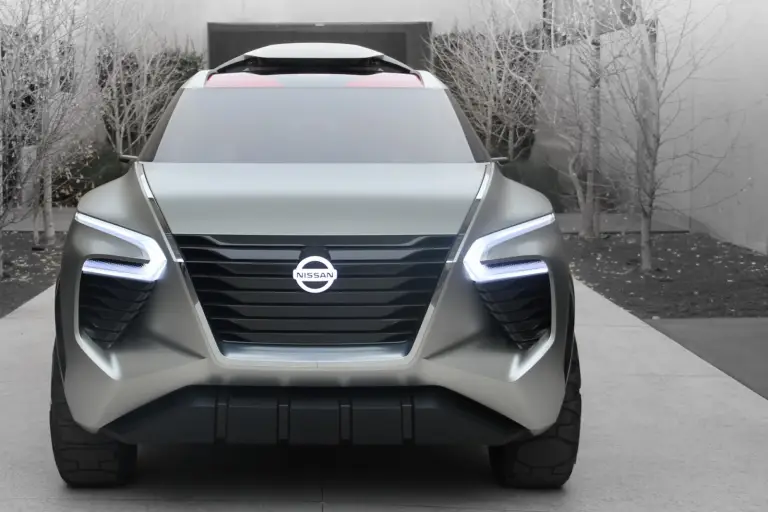 Nissan Xmotion Concept - 10