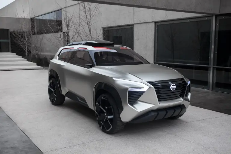 Nissan Xmotion Concept - 2