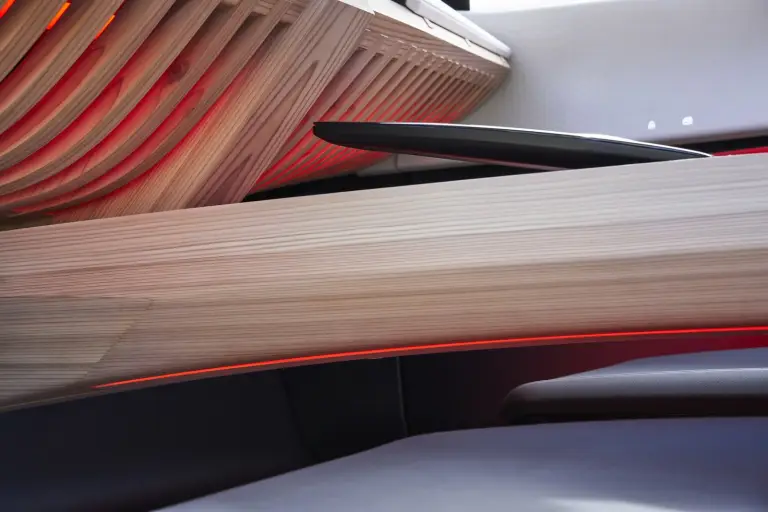 Nissan Xmotion Concept - 44