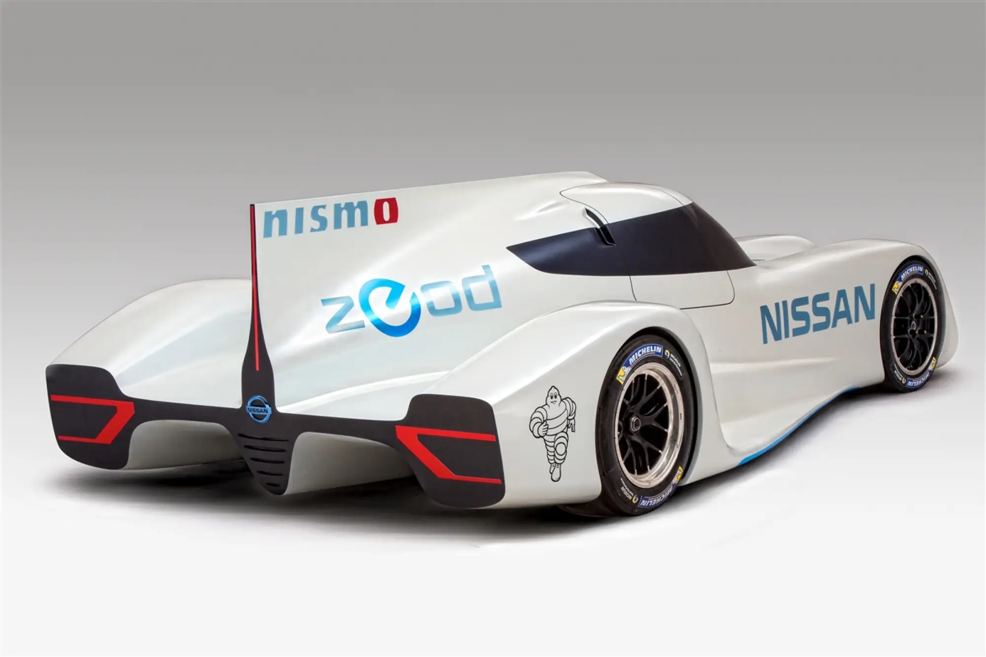 Nissan ZEOD RC - 9