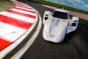 Nissan ZEOD RC - 14