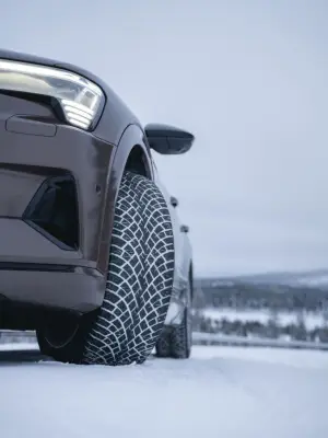 Nokian Tyres Hakkapeliitta R5 - Foto ufficiali