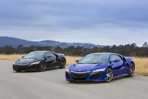 Nuova Acura NSX - 100