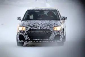 Nuova Audi A1 foto spia 3 novembre 2016