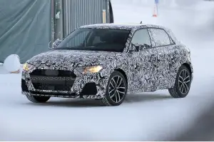 Nuova Audi A1 foto spia 3 novembre 2016