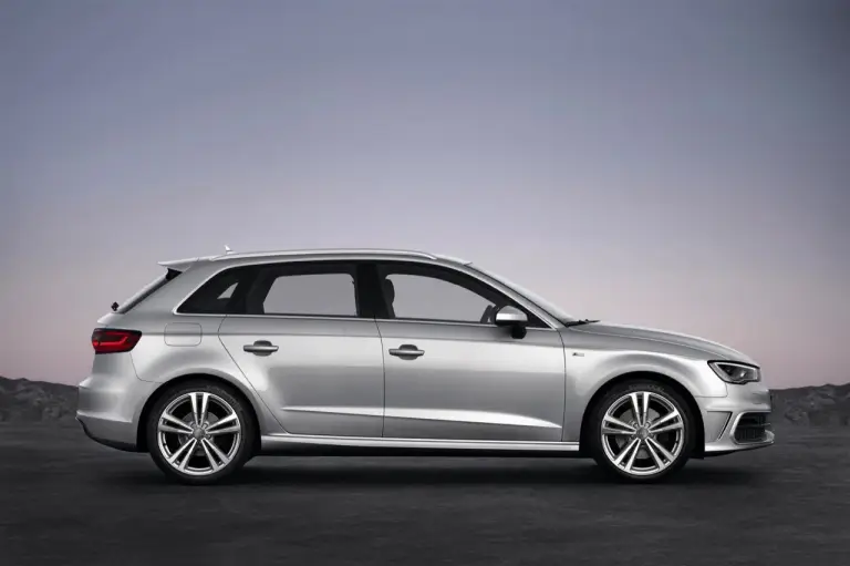 Nuova Audi A3 Sportback 2013 - 10