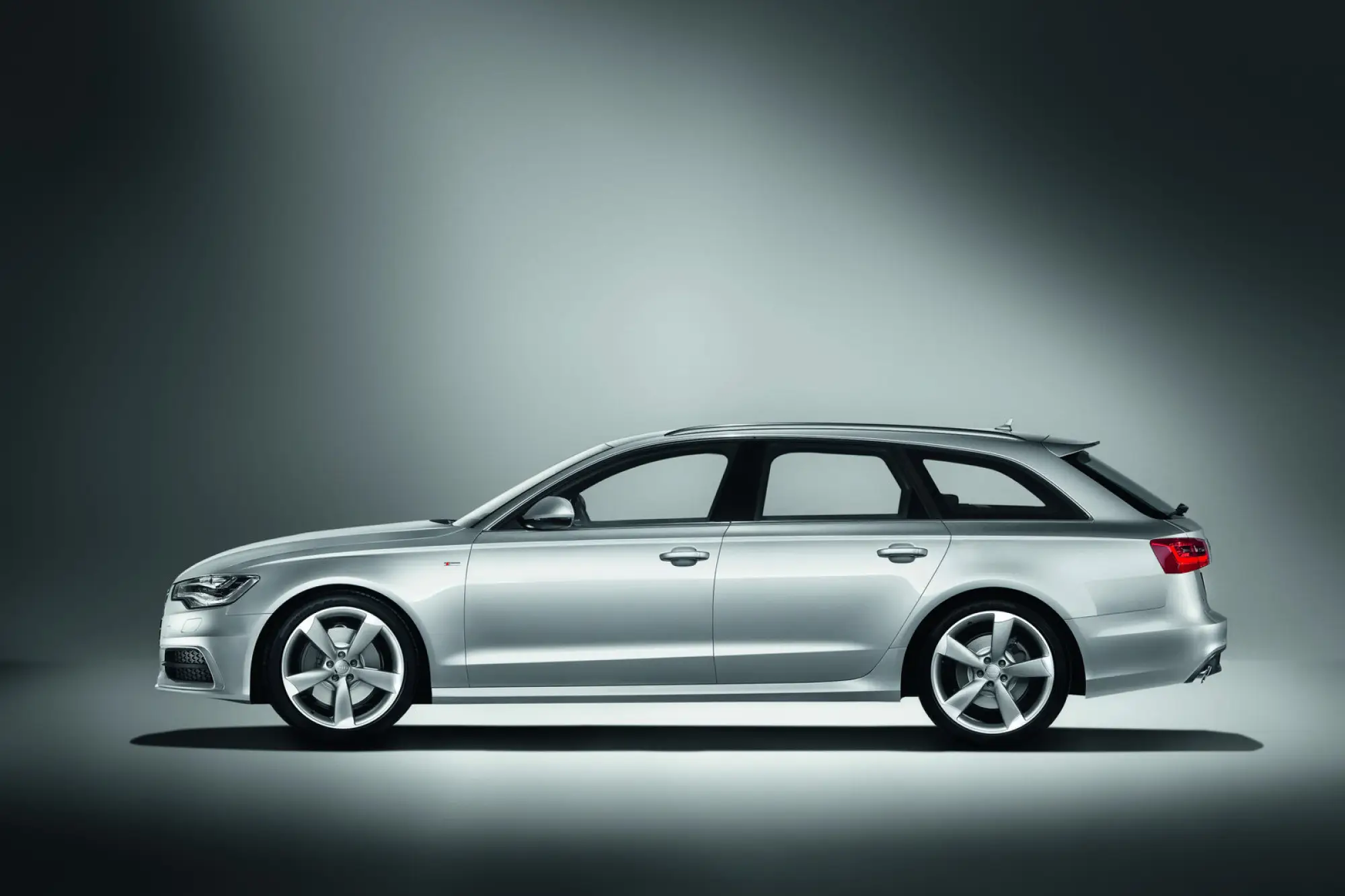 Nuova Audi A6 Avant - 14