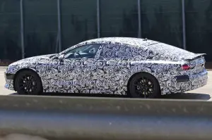 Nuova Audi A7 foto spia 9 agosto 2016