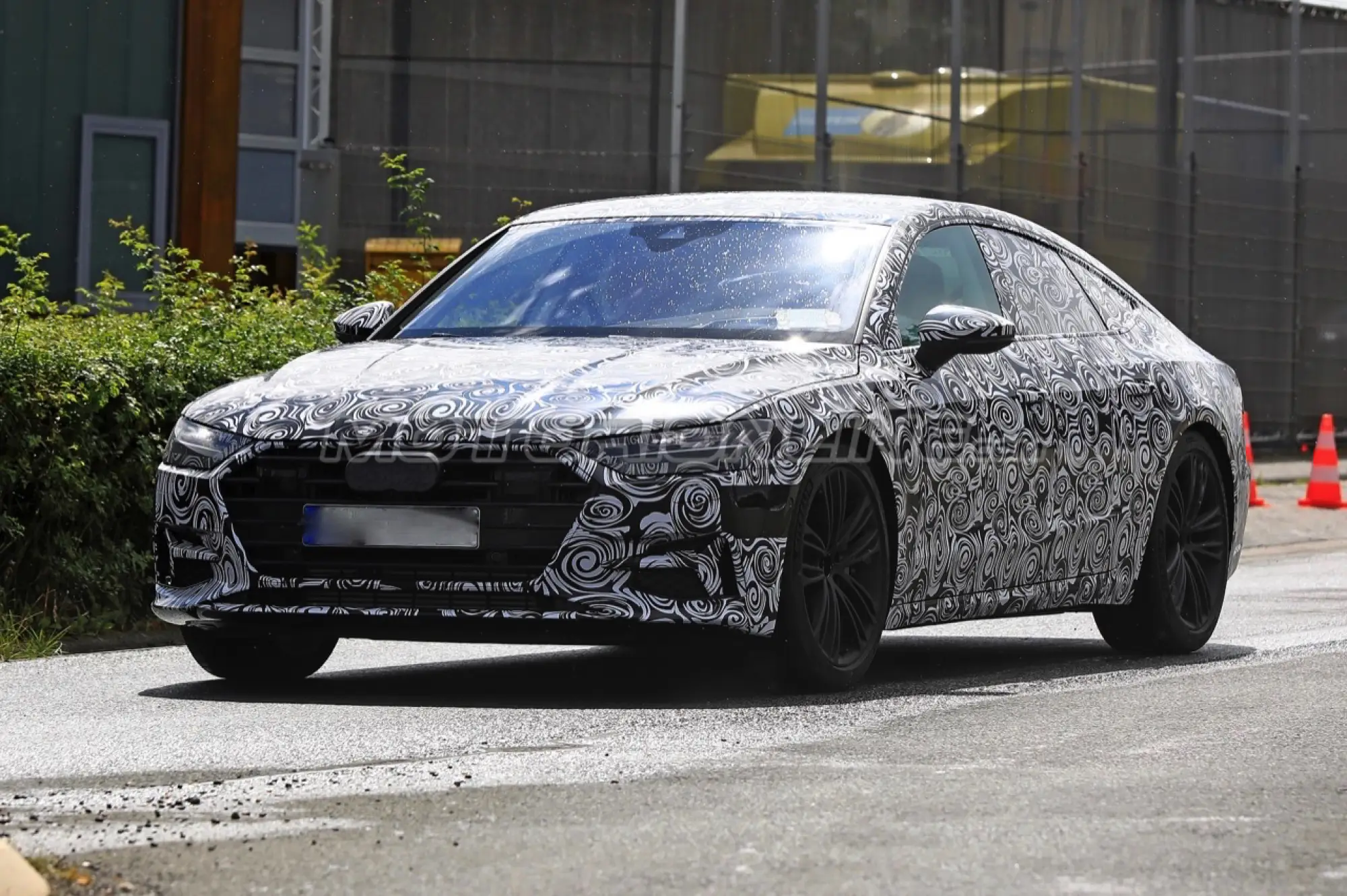 Nuova Audi A7 Sportback - Foto spia 16-08-2017 - 2