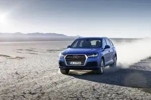 Nuova Audi Q7 2015