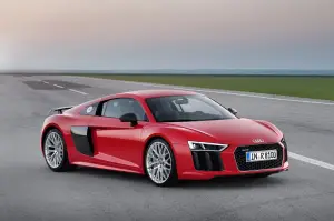 Nuova Audi R8 e R8 Plus 14.5.2015 - 2