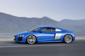 Nuova Audi R8 e R8 Plus 14.5.2015 - 17