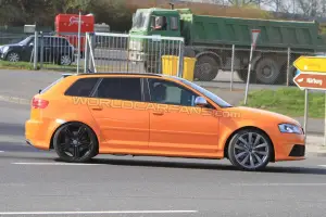 Nuova Audi RS3: foto spia