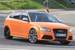 Nuova Audi RS3: foto spia