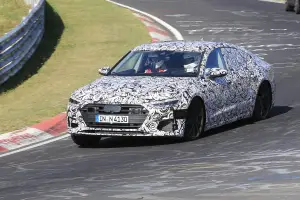 Nuova Audi S7 Sportback foto spia 21 settembre 2016 - 12
