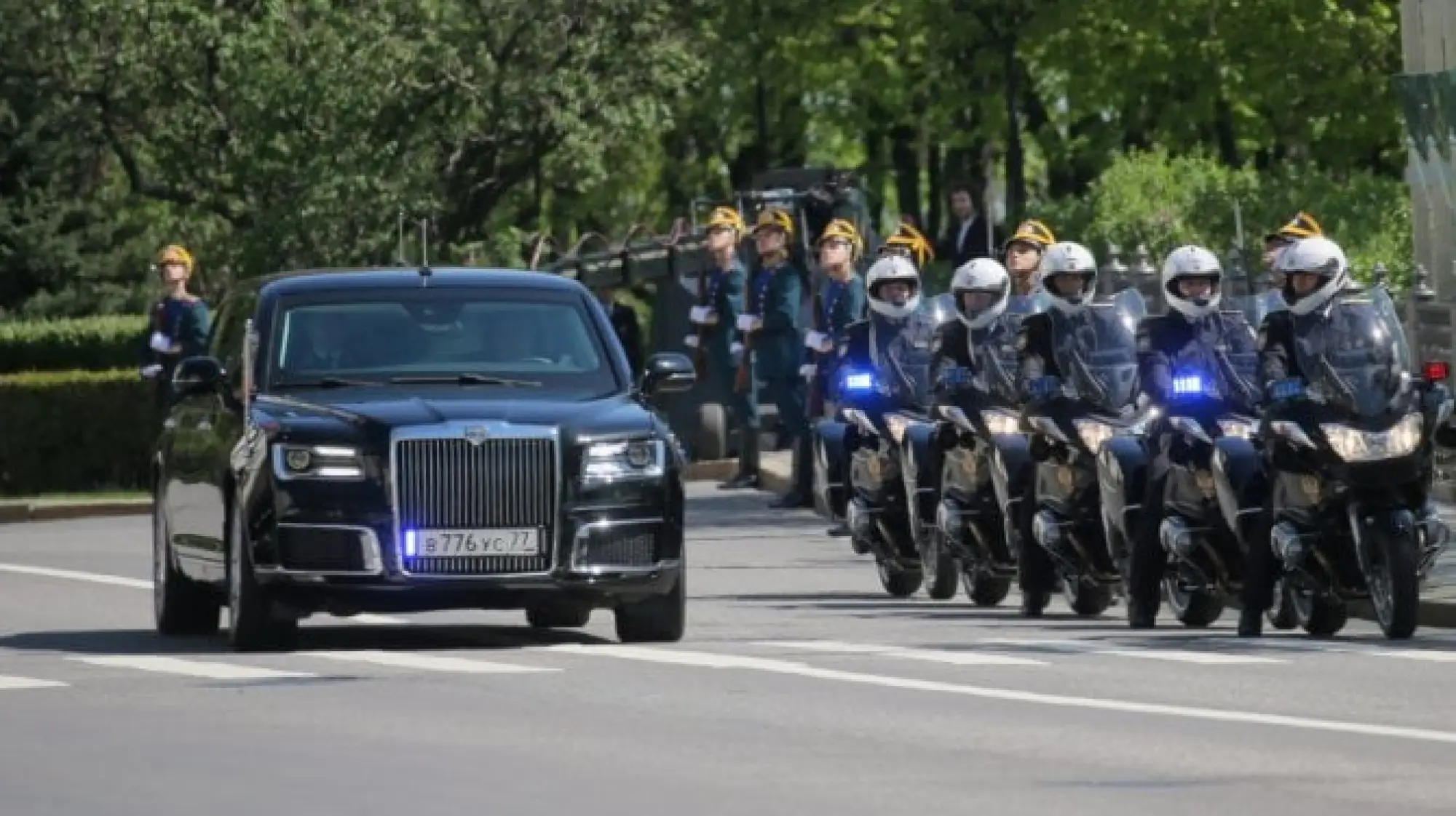 Nuova auto presidenziale russa - 4