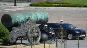 Nuova auto presidenziale russa - 6