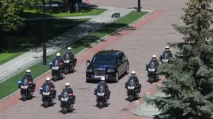 Nuova auto presidenziale russa - 8