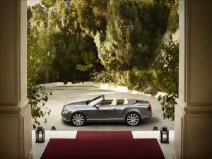 Nuova Bentley Continental GTC - 57