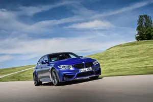 Nuova BMW M3 CS