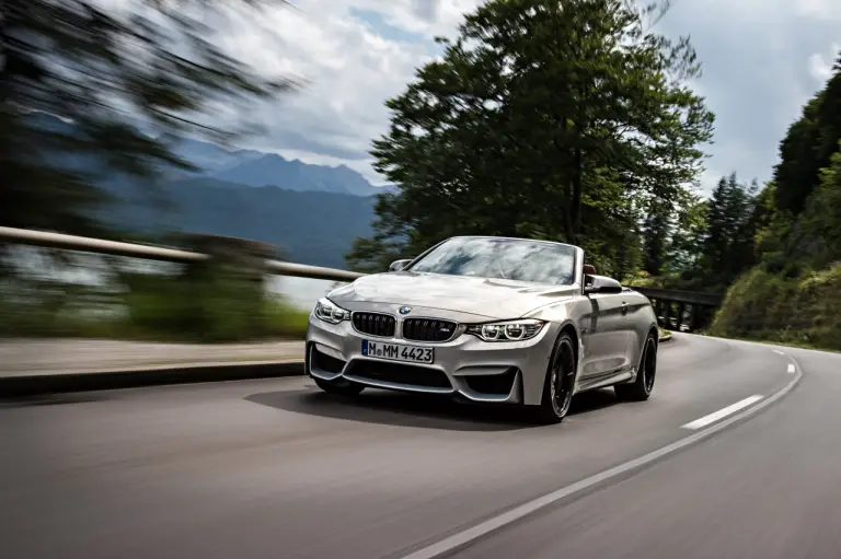 Nuova BMW M4 Cabrio - 107