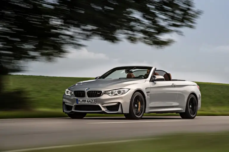 Nuova BMW M4 Cabrio - 6