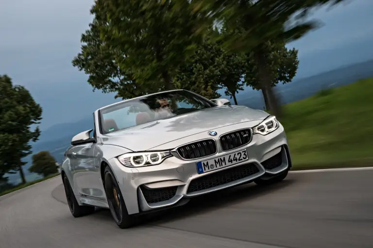 Nuova BMW M4 Cabrio - 76
